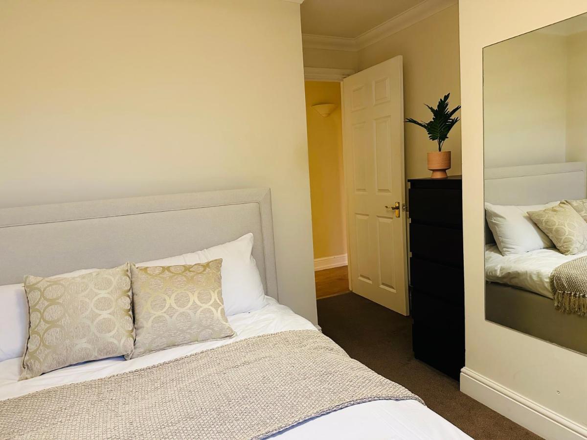 The Wimbledon Haven - Free Parking Apartment London Luaran gambar