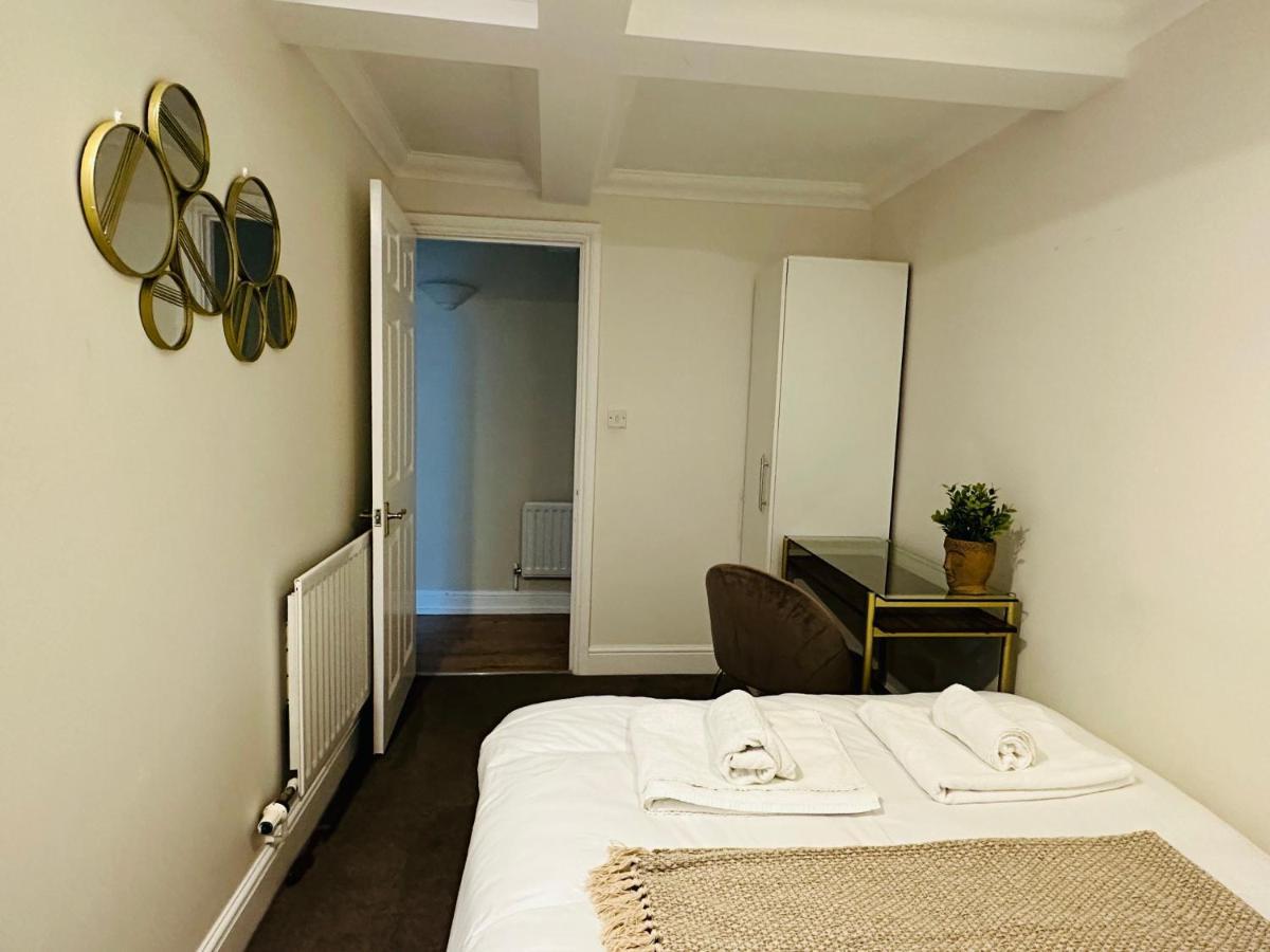 The Wimbledon Haven - Free Parking Apartment London Luaran gambar